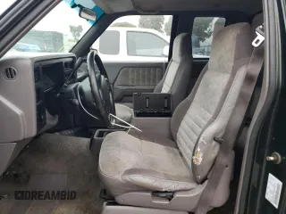1996 Dodge Dakota z VIN 1B7GL23Y2TS561862, wystawiony jako Copart lot #72455804 z przebiegiem 110 601 mil mil oraz Szkoda całkowita • Salvage title. Historia ofert i sprzedaży dostępna na DreamBid. Obrazek 7.