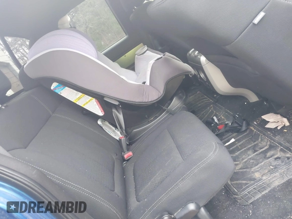 2013 Ford F-150 XL with VIN 1FTFX1ET9DFA33841, listed as a IAAI auction lot 41870005 with 137,911 mi miles and . Bid and sale history available at DreamBid. Image 8.