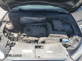 2016 Audi Q3 Premium Plus z VIN WA1EFCFS5GR014684, wystawiony jako Copart lot #57981185 z przebiegiem 92 024 mil mil oraz Szkoda całkowita • Salvage title. Historia ofert i sprzedaży dostępna na DreamBid. Obrazek 12.