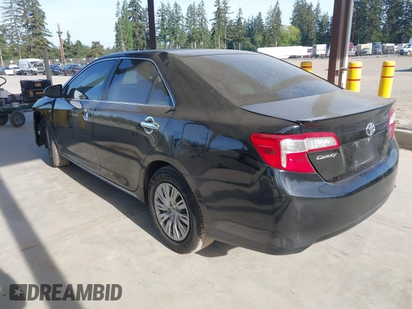 2012 Toyota Camry L z VIN 4T4BF1FK8CR271280, wystawiony jako IAAI lot #42229436 z przebiegiem 165 620 mil mil oraz . Historia ofert i sprzedaży dostępna na DreamBid. Obrazek 3.