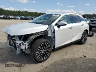 2024 Lexus RX with VIN 2T2BBMCA8RC042459, listed as a Copart auction lot 68277324 with 2,426 mi miles and Salvage Title. Bid and sale history available at carsss.com. Image 1.