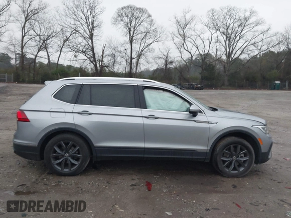2023 Volkswagen Tiguan SE with VIN 3VV3B7AX6PM032195, listed as a IAAI auction lot 41867087 with 29,860 mi miles and . Bid and sale history available at DreamBid. Image 13.