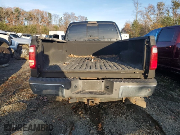 2008 Ford F-350 XL with VIN 1FTWX31R88EA33489, listed as a Copart auction lot 81902834 with Not Provided miles and Salvage Title. Bid and sale history available at DreamBid. Image 6.