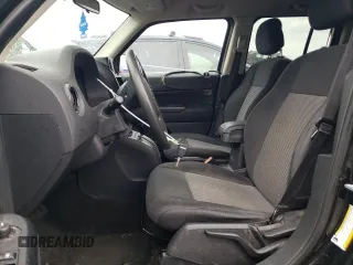 2014 Jeep Patriot Sport with VIN 1C4NJRBB9ED507047, listed as a Copart auction lot 49844815 with 108,611 mi miles and Clean Title. Bid and sale history available at carsss.com. Image 7.