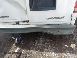 1998 Chevrolet Astro Cargo Van with VIN 1GCDM19WXWB139102, listed as a IAAI auction lot 41540799 with 226,511 mi miles. Bid and sale history available at carsss.com. Image 15.