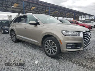 2017 Audi Q7 Premium Plus with VIN WA1LAAF72HD050062, listed as a Copart auction lot 50150045 with 117,846 mi miles and Salvage Title. Bid and sale history available at DreamBid. Image 4.