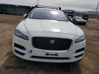2017 Jaguar F-PACE 20d Prestige with VIN SADCK2BN3HA094672, listed as a Copart auction lot 49920325 with 97,323 mi miles and Clean Title. Bid and sale history available at carsss.com. Image 5.