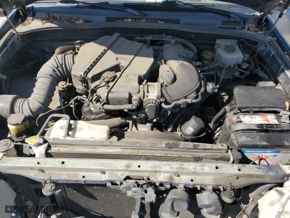2003 Toyota 4Runner SR5 with VIN JTEZU14R138006143, listed as a Copart auction lot 52569185 with 245,254 mi miles and Clean Title. Bid and sale history available at carsss.com. Image 12.