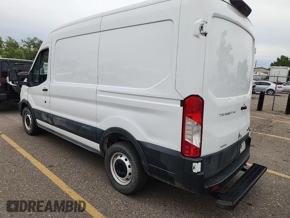 2020 Ford Transit Cargo with VIN 1FTBR1CG9LKB79158, listed as a IAAI auction lot 42679288 with 89,250 mi miles and . Bid and sale history available at DreamBid. Image 18.