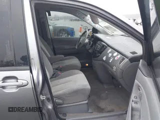 2005 Mazda MPV LX with VIN JM3LW28A050538622, listed as a IAAI auction lot 41555020 with 235,279 mi miles. Bid and sale history available at carsss.com. Image 5.