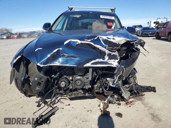 2011 Audi Q5 3.2L Premium Plus with VIN WA1DKAFP0BA100399, listed as a Copart auction lot 43693355 with 0 mi miles and Salvage Title. Bid and sale history available at carsss.com. Image 5.