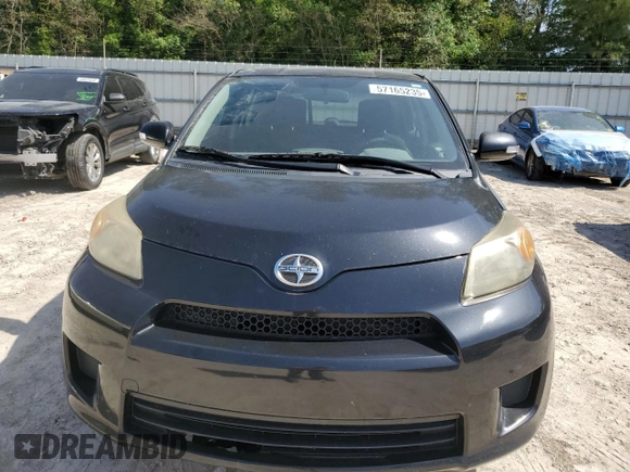 2013 Scion xD z VIN JTKKUPB42D1038232, wystawiony jako Copart lot #57165235 z przebiegiem 163 654 mil mil oraz Nie do naprawy • Non repairable. Historia ofert i sprzedaży dostępna na DreamBid. Obrazek 5.
