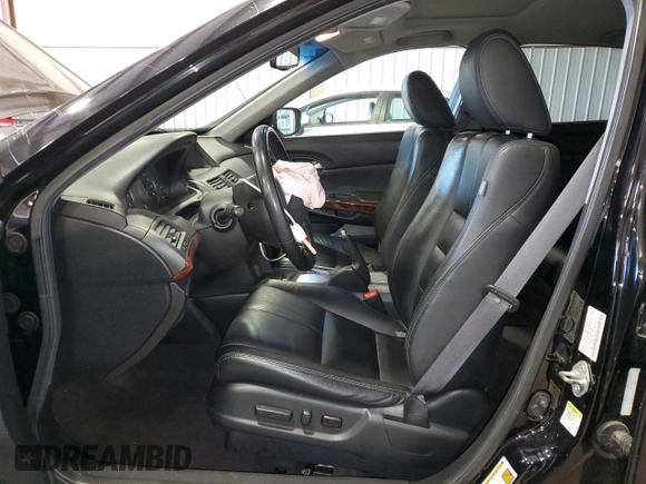 2010 Honda Crosstour EX-L z VIN 5J6TF2H56AL000876, wystawiony jako Copart lot #54879065 z przebiegiem 204 375 mil mil oraz Szkoda całkowita • Salvage title. Historia ofert i sprzedaży dostępna na DreamBid. Obrazek 7.