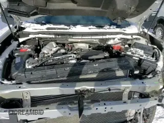 2022 Chevrolet Silverado 3500HD LTZ z VIN 1GC4YUEY3NF128303, wystawiony jako Copart lot #83775884 z przebiegiem 25 331 mil mil oraz Szkoda całkowita • Salvage title. Historia ofert i sprzedaży dostępna na DreamBid. Obrazek 14.