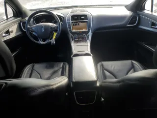 2017 Lincoln MKX Select with VIN 2LMPJ8KR1HBL20427, listed as a Copart auction lot 84268754 with 91,171 mi miles and Salvage Title. Bid and sale history available at carsss.com. Image 8.