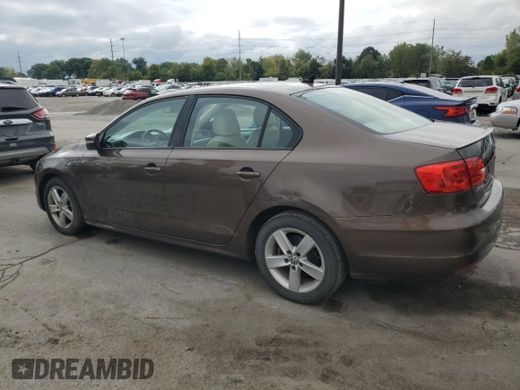 2012 Volkswagen Jetta TDI с VIN 3VWLL7AJ3CM334185, выставлен на аукционе Copart как лот 72563414 с пробегом 133 180 миль миль и Списание • Salvage title. История ставок и продаж доступна на DreamBid. Изображение 2.