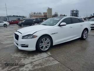 2019 Jaguar XJ R-Sport with VIN SAJWA1C70K8W21489, listed as a Copart auction lot 70910394 with 33,329 mi miles and Salvage title. Bid and sale history available at DreamBid. Image 1.