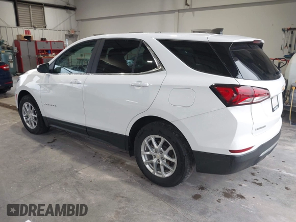 2022 Chevrolet Equinox LT z VIN 2GNAXKEV8N6118013, wystawiony jako IAAI lot #42306755 z przebiegiem 76 669 mil mil oraz . Historia ofert i sprzedaży dostępna na DreamBid. Obrazek 3.