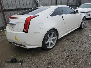 2012 Cadillac CTS Premium z VIN 1G6DP1E37C0138891, wystawiony jako Copart lot #47774095 z przebiegiem 93 022 mil mil oraz Tytuł czysty. Historia ofert i sprzedaży dostępna na DreamBid. Obrazek 3.