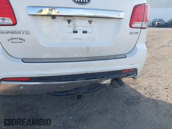 2011 Kia Sorento SX with VIN 5XYKWDA29BG121492, listed as a IAAI auction lot 42144446 with 203,556 mi miles and . Bid and sale history available at DreamBid. Image 6.