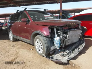 2021 Kia Telluride LX with VIN 5XYP2DHC0MG179462, listed as a IAAI auction lot 41744746 with 46,632 mi miles and . Bid and sale history available at DreamBid. Image 1.