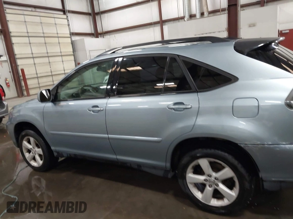 2004 Lexus RX 330 with VIN JTJHA31UX40016227, listed as a IAAI auction lot 42024516 with 224,171 mi miles. Bid and sale history available at carsss.com. Image 14.