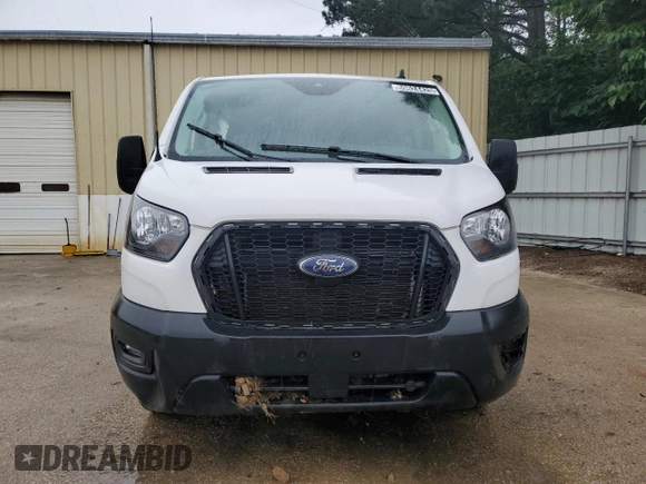 2024 Ford Transit Cargo with VIN 1FTBR1Y88RKA62925, listed as a Copart auction lot 59624425 with 15,657 mi miles and Salvage title. Bid and sale history available at DreamBid. Image 5.