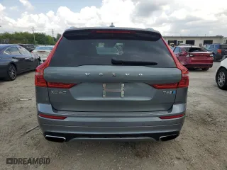 2019 Volvo XC60 R-Design with VIN LYVA22RM7KB247120, listed as a Copart auction lot 62085664 with 20,323 mi miles and Salvage Title. Bid and sale history available at carsss.com. Image 6.