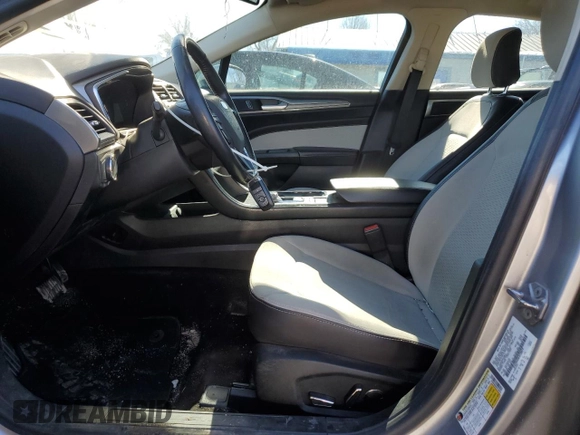 2020 Ford Fusion SE with VIN 3FA6P0HD8LR128879, listed as a Copart auction lot 89090425 with 129,784 mi miles and Salvage Title. Bid and sale history available at carsss.com. Image 7.