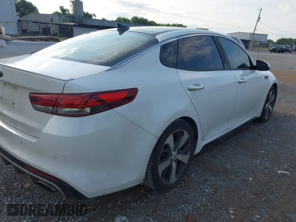 2016 Kia Optima SX Turbo z VIN 5XXGW4L20GG016368, wystawiony jako IAAI lot #42610152 z przebiegiem 165 525 mil mil oraz . Historia ofert i sprzedaży dostępna na DreamBid. Obrazek 4.