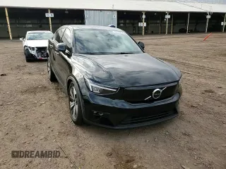 2023 Volvo C40 Plus с VIN YV4ED3GL3P2034098, выставлен на аукционе Copart как лот 46739434 с пробегом Не указан миль и . История ставок и продаж доступна на DreamBid. Изображение 11.