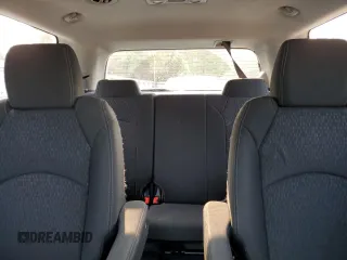 2015 GMC Acadia SLE z VIN 1GKKRPKD8FJ262654, wystawiony jako Copart lot #59273755 z przebiegiem 196 130 mil mil oraz Szkoda całkowita • Salvage title. Historia ofert i sprzedaży dostępna na DreamBid. Obrazek 10.