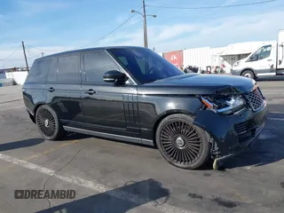 2017 Land Rover Range Rover HSE z VIN SALGS2FV4HA377727, wystawiony jako IAAI lot #41196717 z przebiegiem 117 119 mil mil oraz . Historia ofert i sprzedaży dostępna na DreamBid. Obrazek 13.