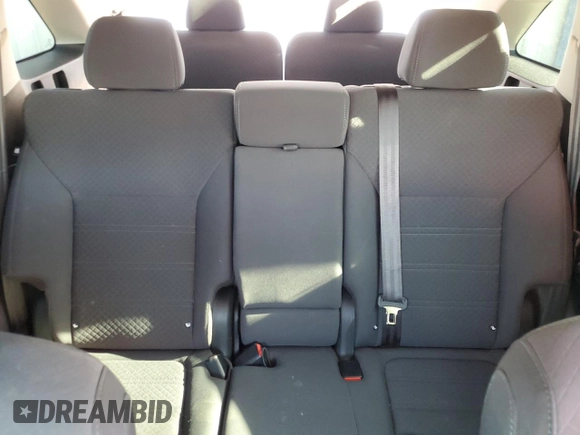2019 Kia Sorento L with VIN 5XYPG4A38KG517845, listed as a Copart auction lot 50703685 with 46,441 mi miles and Salvage Title. Bid and sale history available at carsss.com. Image 10.