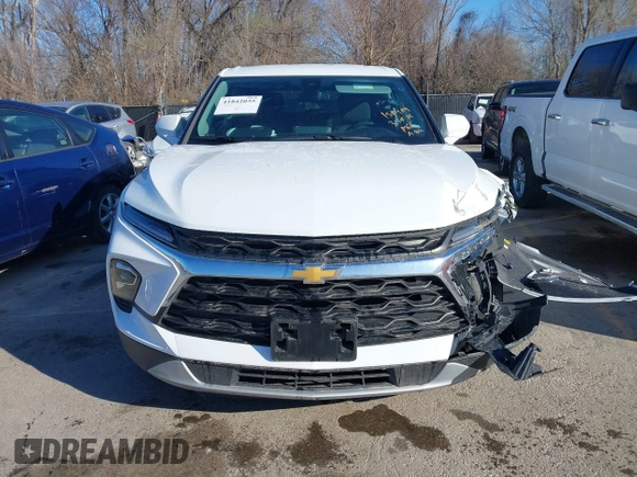 2025 Chevrolet Blazer LT with VIN 3GNKBHR41SS150662, listed as a IAAI auction lot 41842035 with 9,087 mi miles and . Bid and sale history available at DreamBid. Image 11.