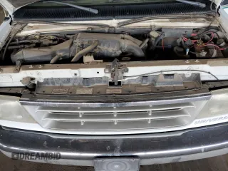 1992 Ford Econoline Cargo z VIN 1FDEE14H7NHA94279, wystawiony jako Copart lot #82831194 z przebiegiem Nie podano mil oraz Czysty tytuł • Clean title. Historia ofert i sprzedaży dostępna na DreamBid. Obrazek 12.
