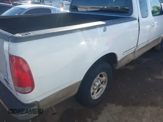 1998 Ford F-150 with VIN 1FTZX17W5WKC29368, listed as a IAAI auction lot 41768833 with 259,069 mi miles and . Bid and sale history available at DreamBid. Image 17.