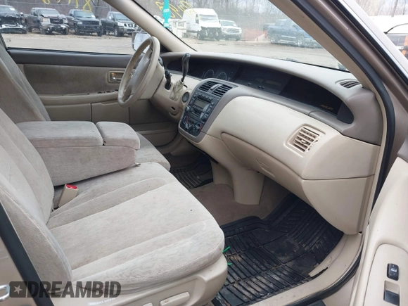 2002 Toyota Avalon XL with VIN 4T1BF28B72U206657, listed as a IAAI auction lot 42081198 with 1 mi miles. Bid and sale history available at carsss.com. Image 5.