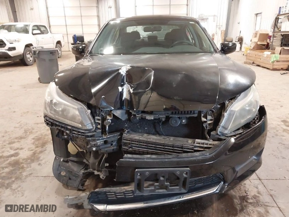 2015 Honda Accord Sedan LX with VIN 1HGCR2F3XFA249720, listed as a IAAI auction lot 41575775 with 27,615 mi miles. Bid and sale history available at carsss.com. Image 13.