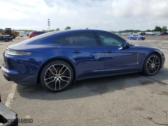 2022 Porsche Panamera with VIN WP0AJ2A70NL101117, listed as a Copart auction lot 67741474 with 18,224 mi miles and Salvage Title. Bid and sale history available at carsss.com. Image 3.