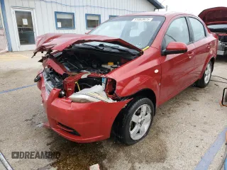 2007 Chevrolet Aveo LT z VIN KL1TG56667B086759, wystawiony jako Copart lot #51053975 z przebiegiem 106 869 mil mil oraz Szkody całkowita. Historia ofert i sprzedaży dostępna na DreamBid. Obrazek 1.