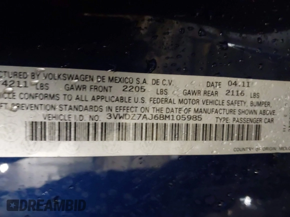2011 Volkswagen Jetta SE z VIN 3VWDZ7AJ6BM105985, wystawiony jako IAAI lot #41818129 z przebiegiem 126 051 mil mil oraz . Historia ofert i sprzedaży dostępna na DreamBid. Obrazek 9.