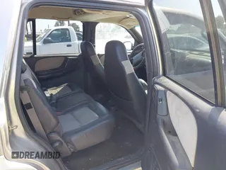 2000 Dodge Durango with VIN 1B4HS28Z0YF244622, listed as a IAAI auction lot 42383817 with 216,543 mi miles and . Bid and sale history available at DreamBid. Image 8.