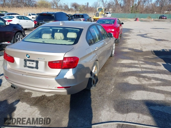 2014 BMW 3 Series 328i xDrive с VIN WBA3B5C56EP541173, выставлен на аукционе IAAI как лот 41865108 с пробегом 122 269 миль миль и . История ставок и продаж доступна на DreamBid. Изображение 4.