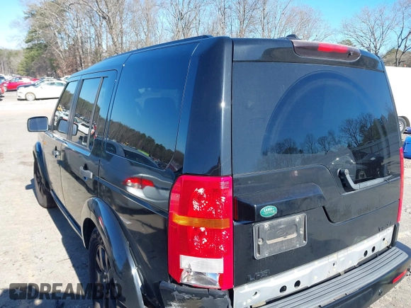 2006 Land Rover LR3 SE z VIN SALAE254X6A387617, wystawiony jako IAAI lot #41244901 z przebiegiem 181 085 mil mil oraz . Historia ofert i sprzedaży dostępna na DreamBid. Obrazek 3.