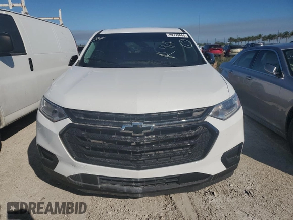 2020 Chevrolet Traverse LS z VIN 1GNERFKW1LJ280002, wystawiony jako Copart lot #45548615 z przebiegiem Nie podano mil oraz Nie do naprawy • Non repairable. Historia ofert i sprzedaży dostępna na DreamBid. Obrazek 5.