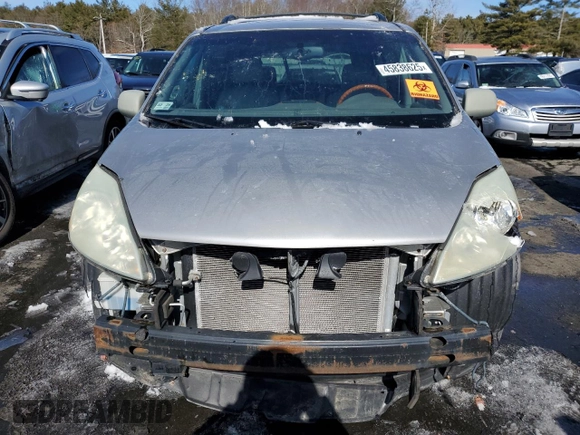 2006 Toyota Sienna XLE with VIN 5TDBA22C86S069355, listed as a Copart auction lot 45838625 with 195,710 mi miles and Non Repairable. Bid and sale history available at carsss.com. Image 5.