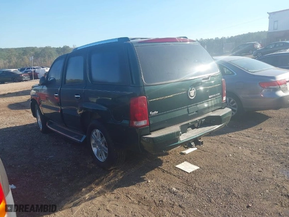 2002 Cadillac Escalade with VIN 1GYEK63N52R162001, listed as a IAAI auction lot 41817260 with 303,135 mi miles. Bid and sale history available at carsss.com. Image 3.