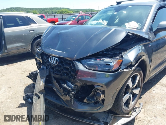 2023 Audi Q5 S line Prestige с VIN WA1FAAFY7P2054575, выставлен на аукционе IAAI как лот 42541896 с пробегом Не указан миль и . История ставок и продаж доступна на DreamBid. Изображение 6.