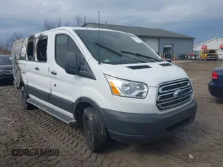 2018 Ford Transit with VIN 1FTYR1ZM1JKA65272, listed as a IAAI auction lot 41697964 with Not Provided miles. Bid and sale history available at carsss.com. Image 1.